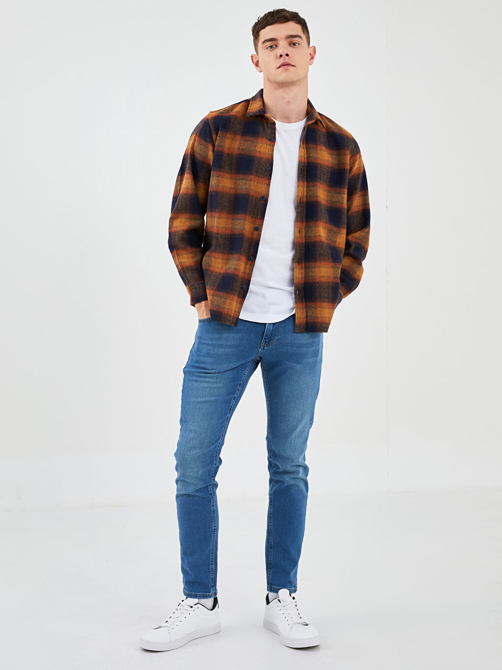 Regular Fit Long Sleeve Plaid Men's Flannel Shirt-3