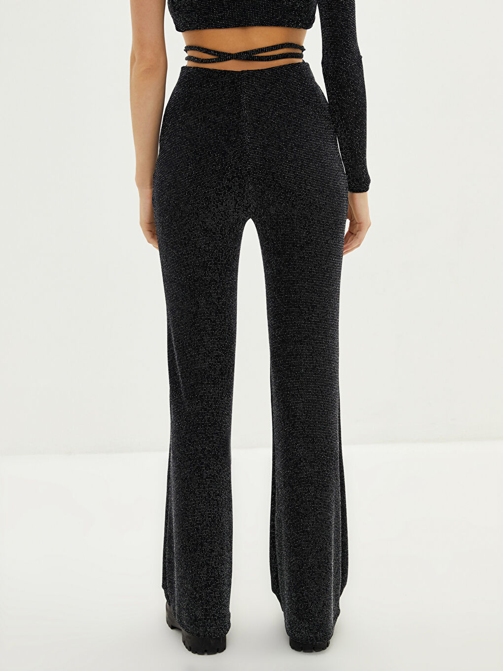 Pantalone sa Šljokicama i Detaljem Vezivanja u Struku za Žene-3