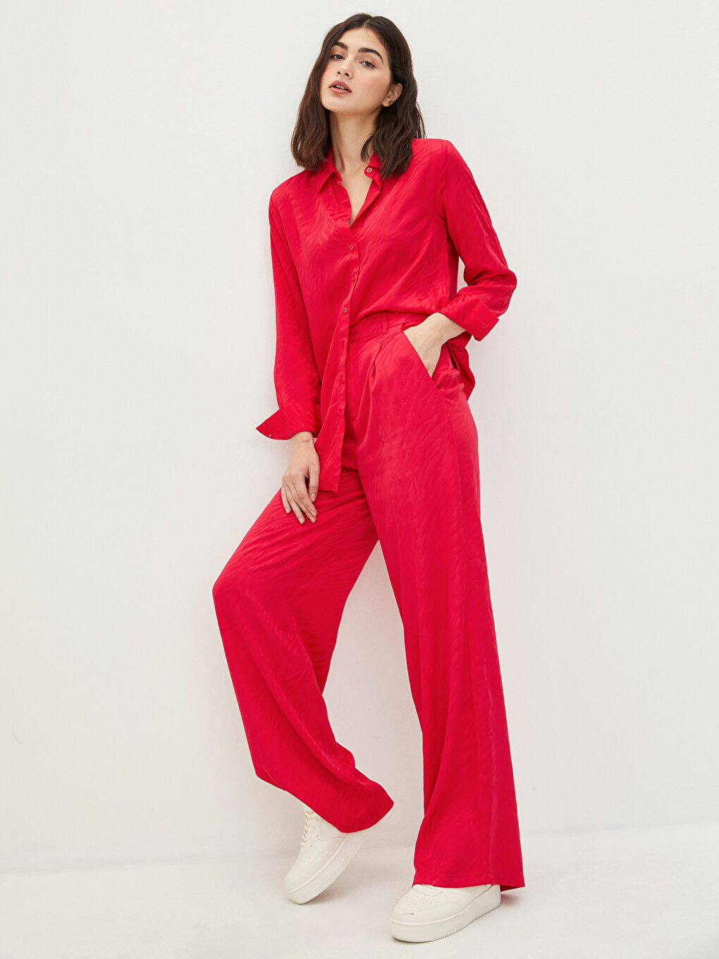 Fuşya Rahat Kalıp Kendinden Desenli Geniş Paça Viskon Kadın Pantolon