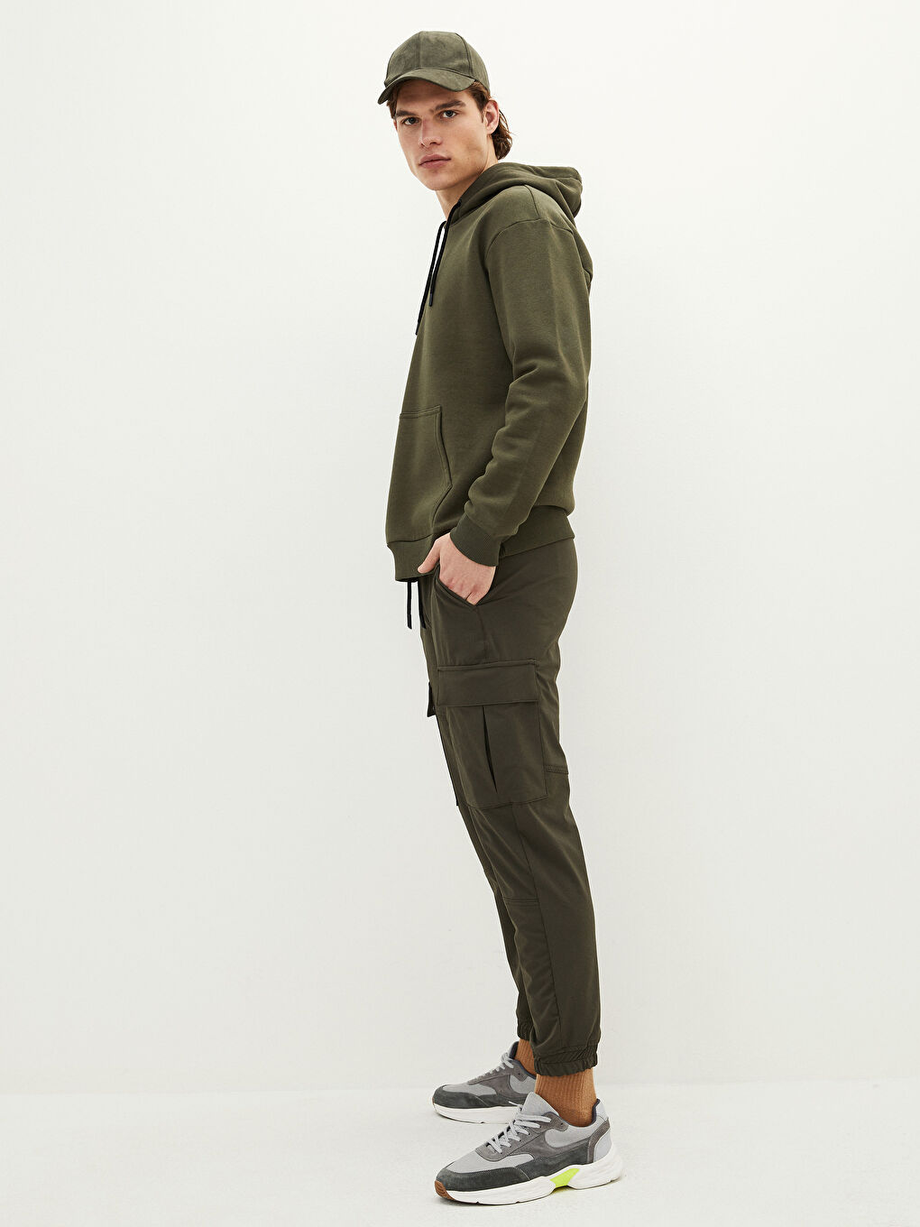 値下⇩MIDAS gimmick cargo size: L XSIDE Slim Fit Men's Cargo Trousers -W1JR64Z8-K75 - LC Waikiki