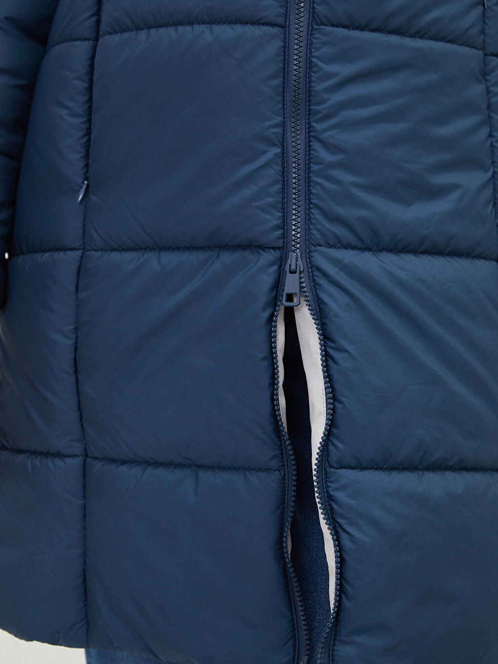 Ženski Jednostavan Postavljen Kaput Sa Kapuljačom-3