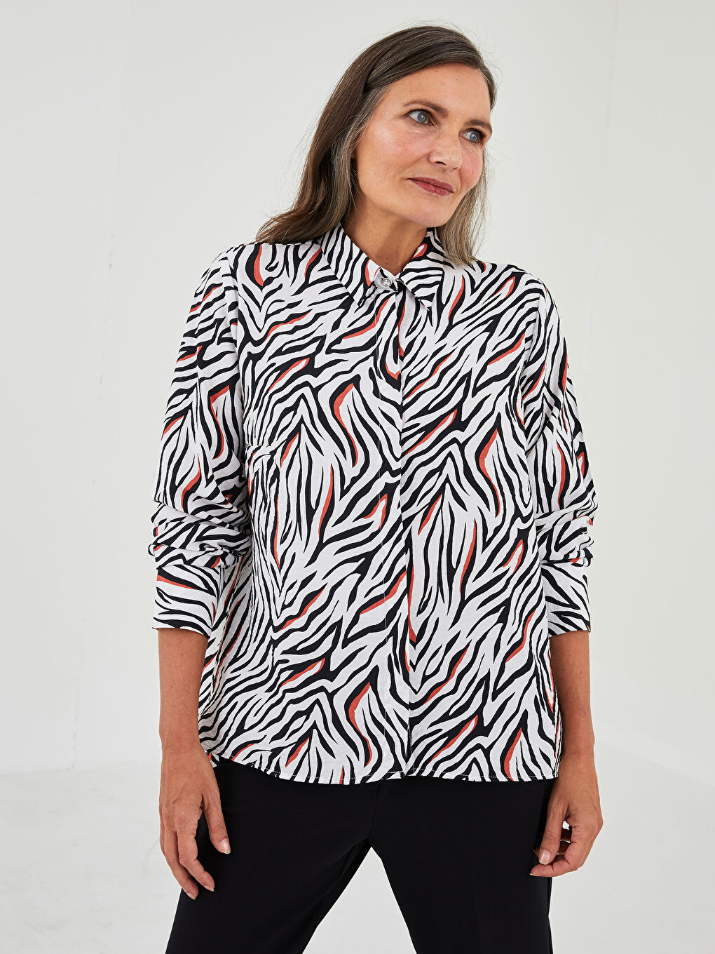 LCW Grace Hidden Button Closure Patterned Long Sleeve Poplin Women's Shirt -W1JS95Z8-LQJ