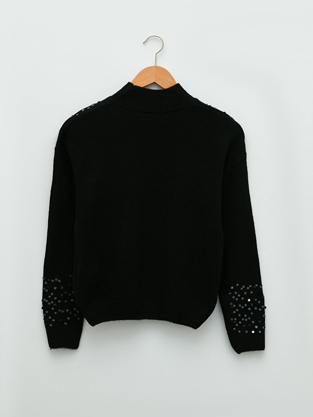 Siyah Yarım Balıkçı Yaka Pul İşlemeli Uzun Kollu Kadın Triko Kazak-6