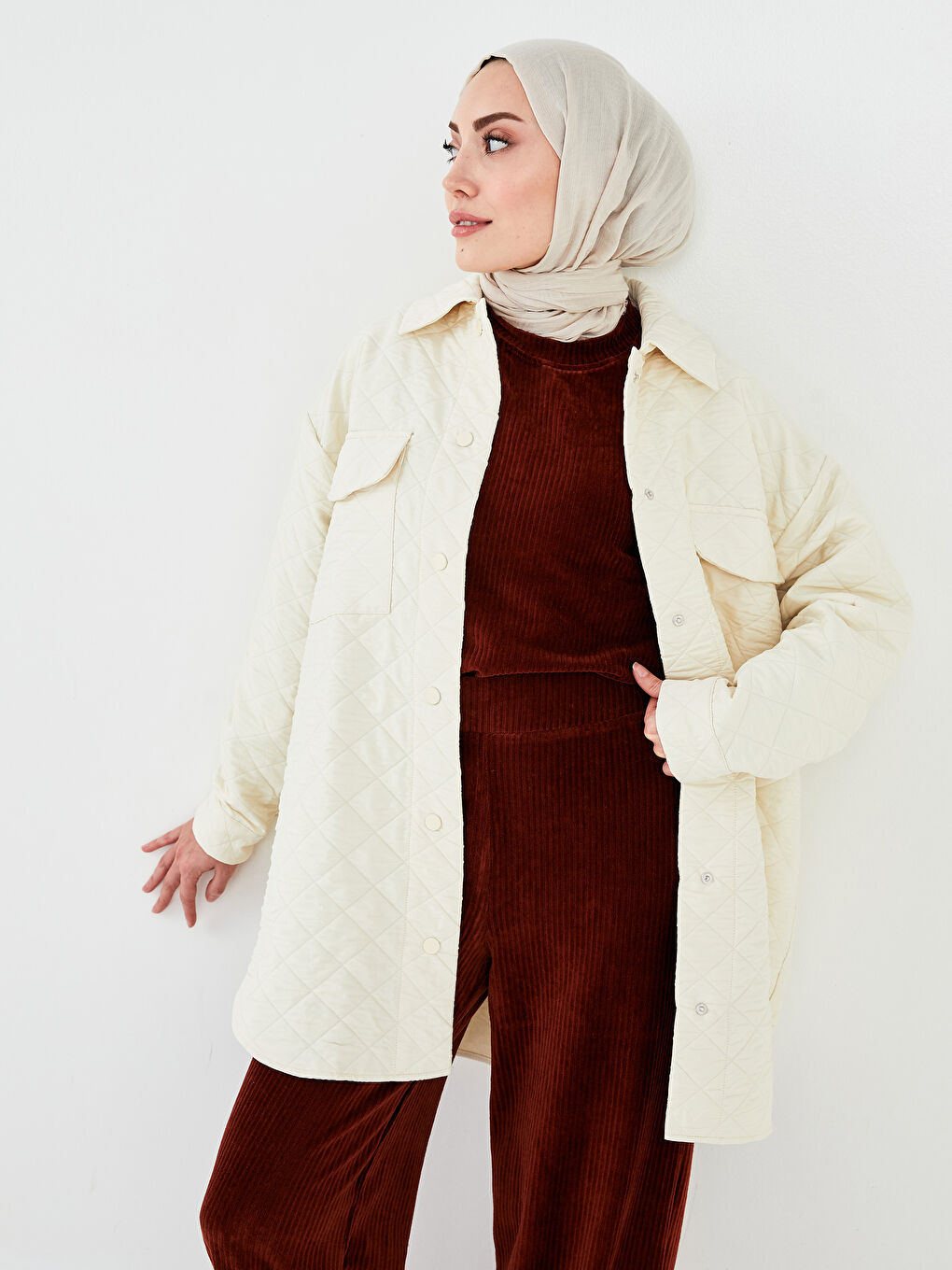 تونيك قطيفة كم طويل ياقة دائرية سادة