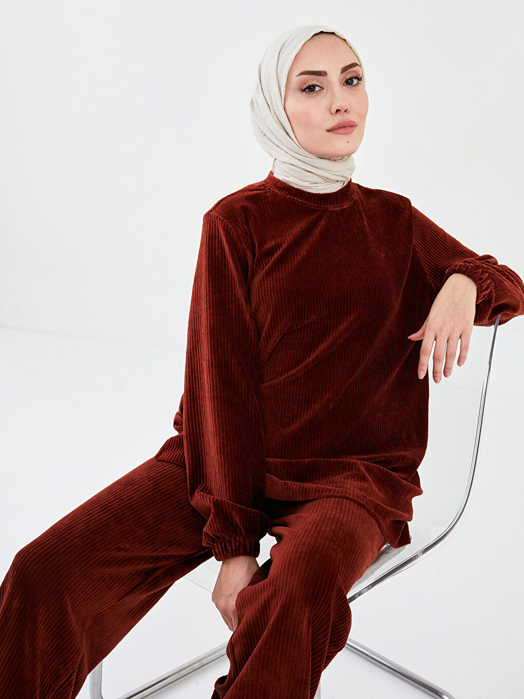 تونيك قطيفة كم طويل ياقة دائرية سادة-2