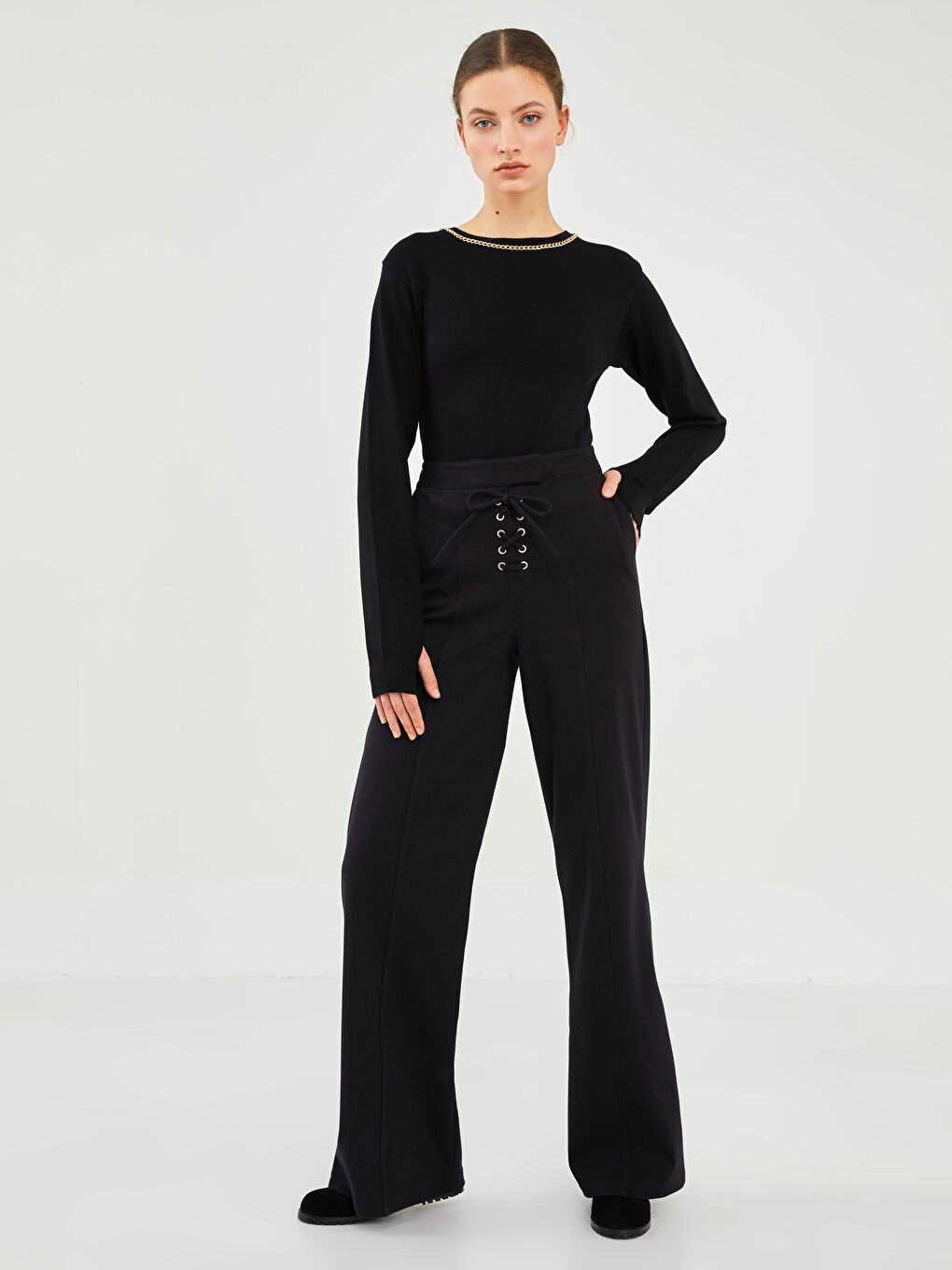 LC Waikiki GAMZE SARAÇOĞLU X LCW VISION WOMEN'S TROUSERS - STANDARD FIT BIRD EYE DETAILED WIDE LEG -W1JT51Z8-CVL