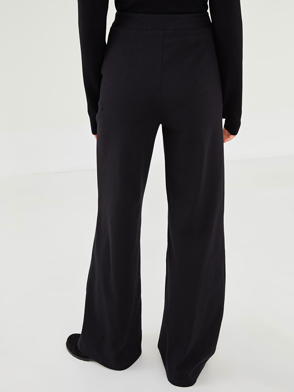 LC Waikiki GAMZE SARAÇOĞLU X LCW VISION WOMEN'S TROUSERS - STANDARD FIT BIRD EYE DETAILED WIDE LEG -W1JT51Z8-CVL