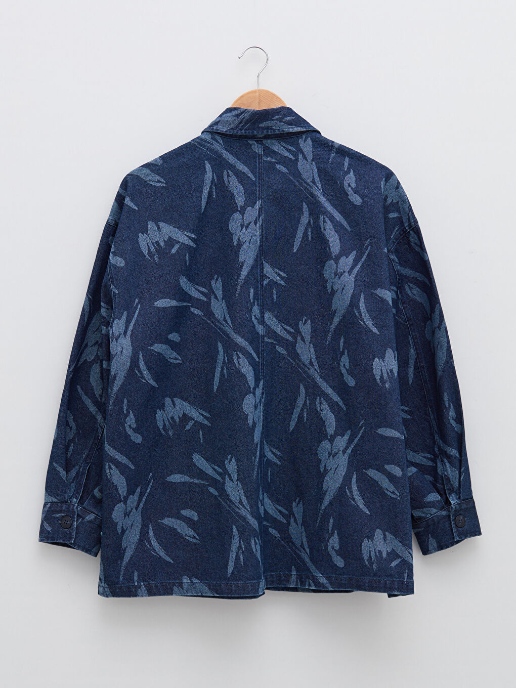 LC Waikiki GAMZE SARAÇOĞLU X LCW VISION WOMEN'S JEAN JACKET - FRONT BUTTON CLOSURE PATTERNED POCKET DETAILED LONG SLEEVE OVERSIZED -W1JT52Z8-309