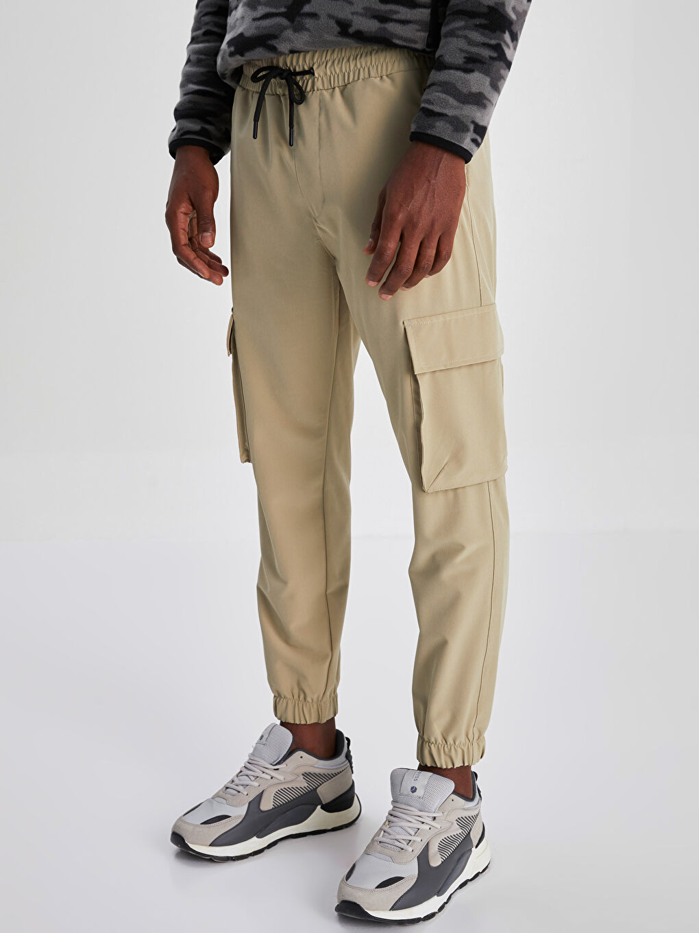 Slim Fit Men's Jogger Sweatpants-2