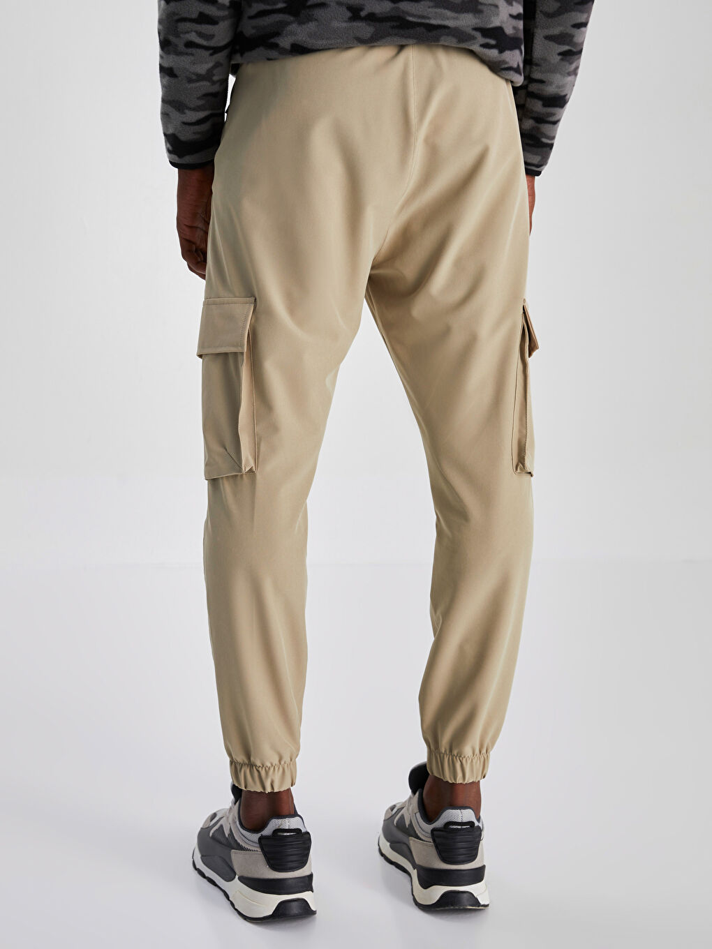 Slim Fit Men's Jogger Sweatpants-4