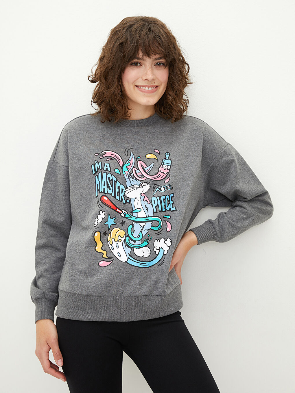 Gri Bisiklet Yaka Bugs Bunny Baskılı Uzun Kollu Kadın Sweatshirt