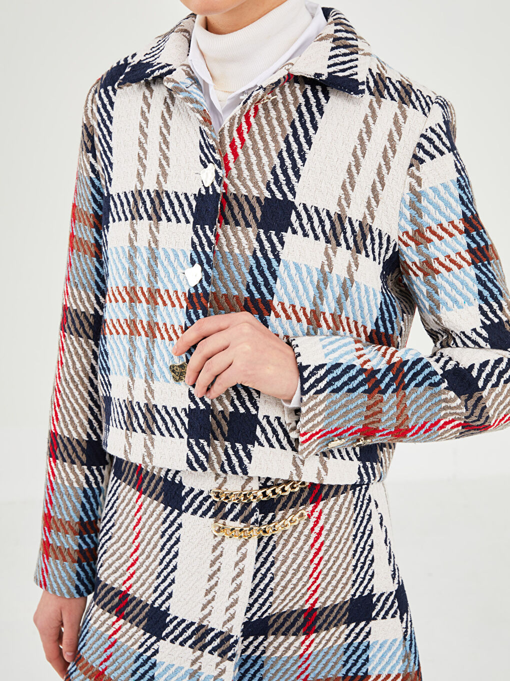 LCW Vision GAMZE SARAÇOĞLU X LCW VISION WOMEN'S JACKET - SHIRT COLLAR LONG SLEEVE PLAID CROP -W1JU47Z8-LLX