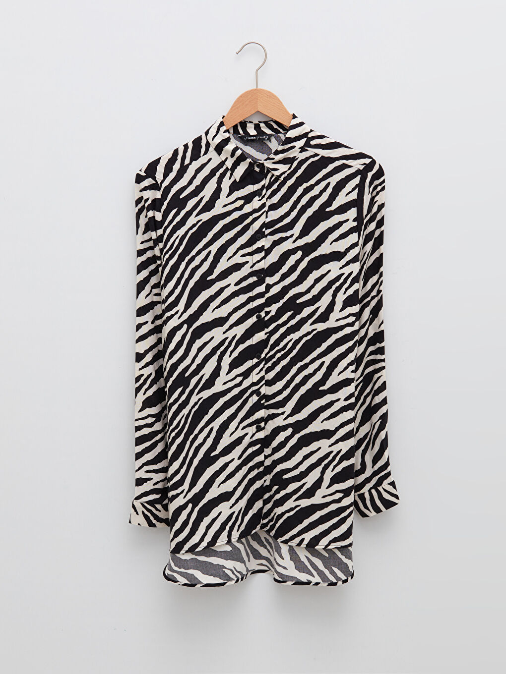 Рубашка женская с застежкой на пуговицы спереди, с длинным рукавом, с узором зебра, из вискозы-5