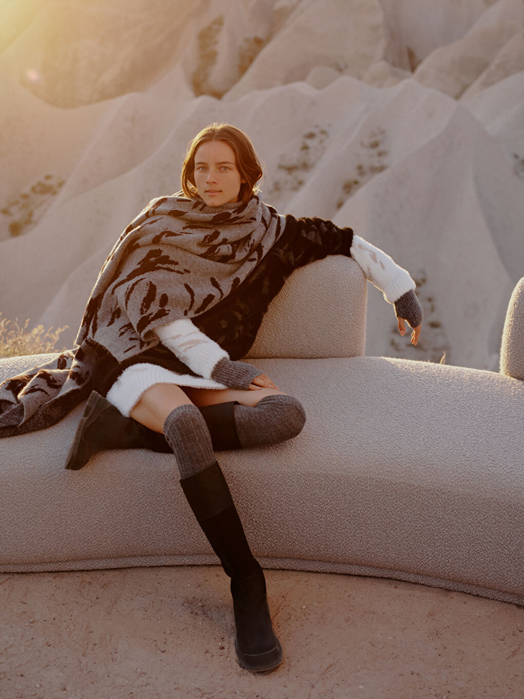 Ekru GAMZE SARAÇOĞLU X LCW VISION KADIN TRİKO KAZAK - YARIM BALIKÇI YAKA DESENLİ UZUN KOLLU OVERSİZE