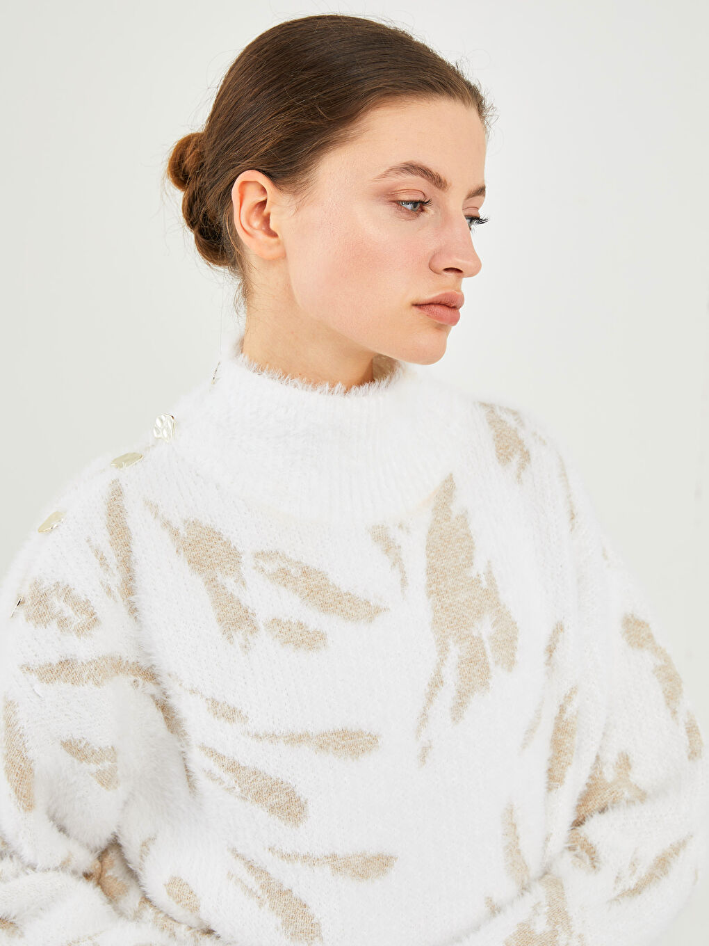 Ekru GAMZE SARAÇOĞLU X LCW VISION KADIN TRİKO KAZAK - YARIM BALIKÇI YAKA DESENLİ UZUN KOLLU OVERSİZE-5