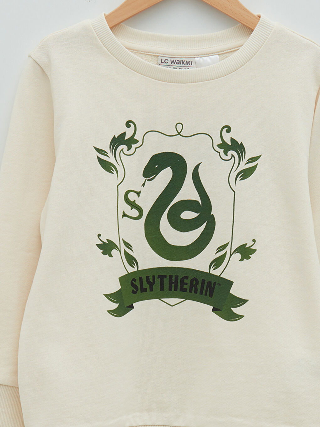 LCW Kids Ekru Bisiklet Yaka Slytherin Baskılı Uzun Kollu Kız Çocuk Sweatshirt - 2