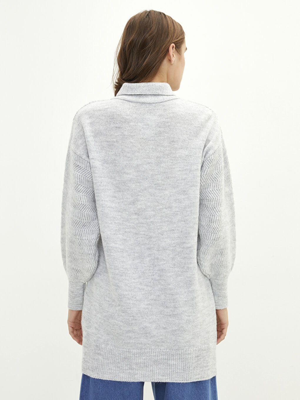 Gri Gömlek Yaka Kendinden Desenli Uzun Kollu Kadın Triko Tunik-4