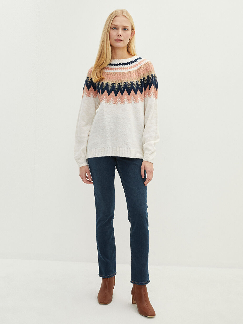 Crew Neck Color Block Long Sleeve Women's Knitwear Sweater-2