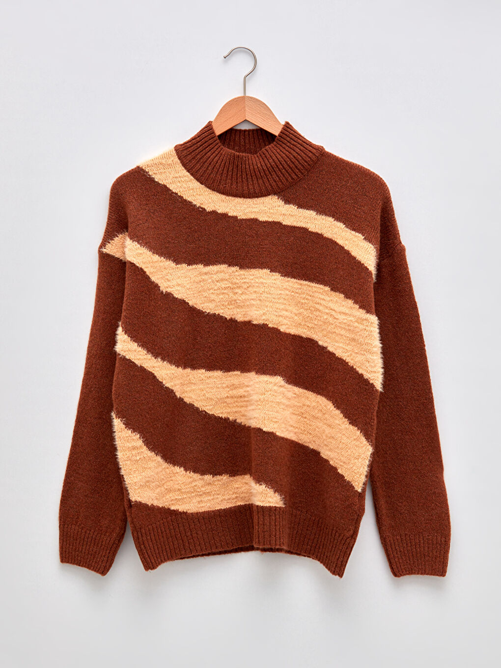 LCWAIKIKI Classic Half Turtleneck Long Sleeve Women's Tricot Sweater with Color Block -W1JU91Z8-RXK