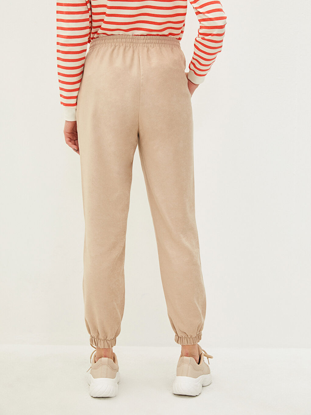 Ženske Jogger Pantalone sa Elastičnim Strukem i Detaljima Džepova-7