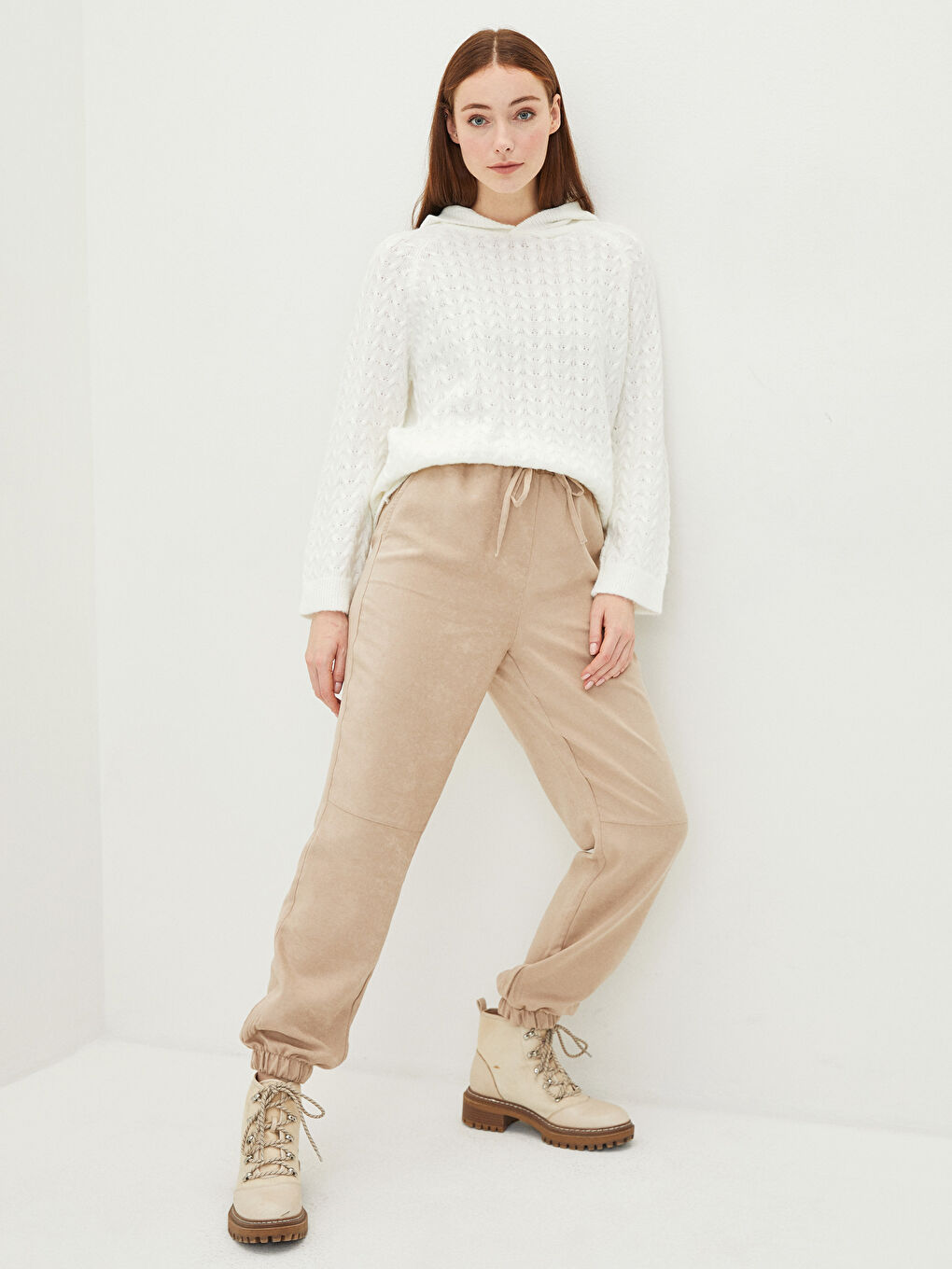 Ženske Jogger Pantalone sa Elastičnim Strukem i Detaljima Džepova-4