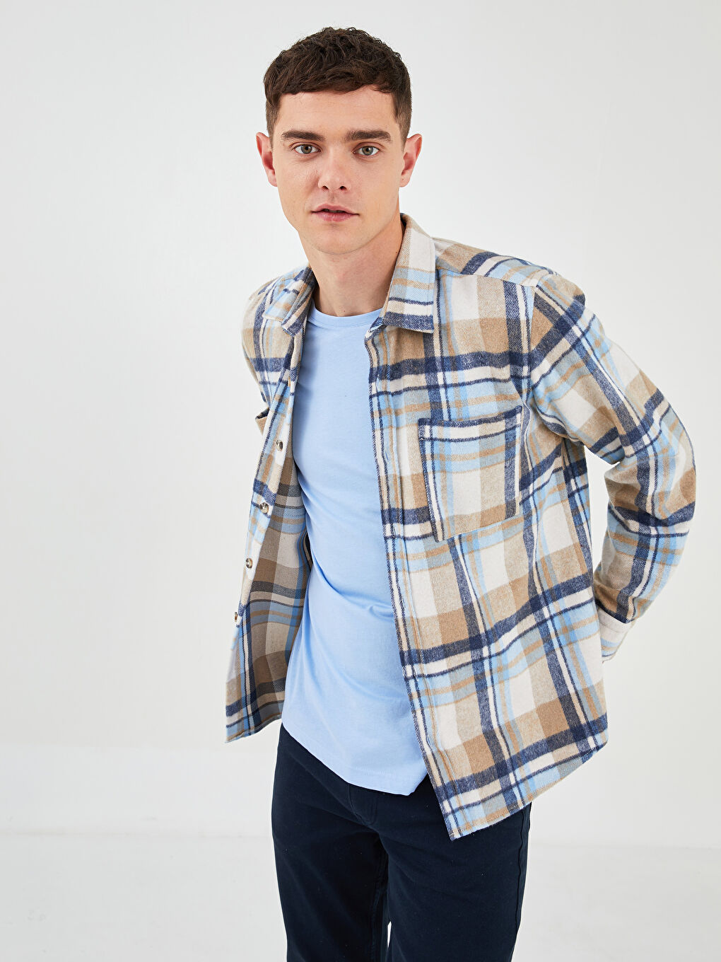 Muška karirana košulja-jakna dugih rukava regularnog kroja