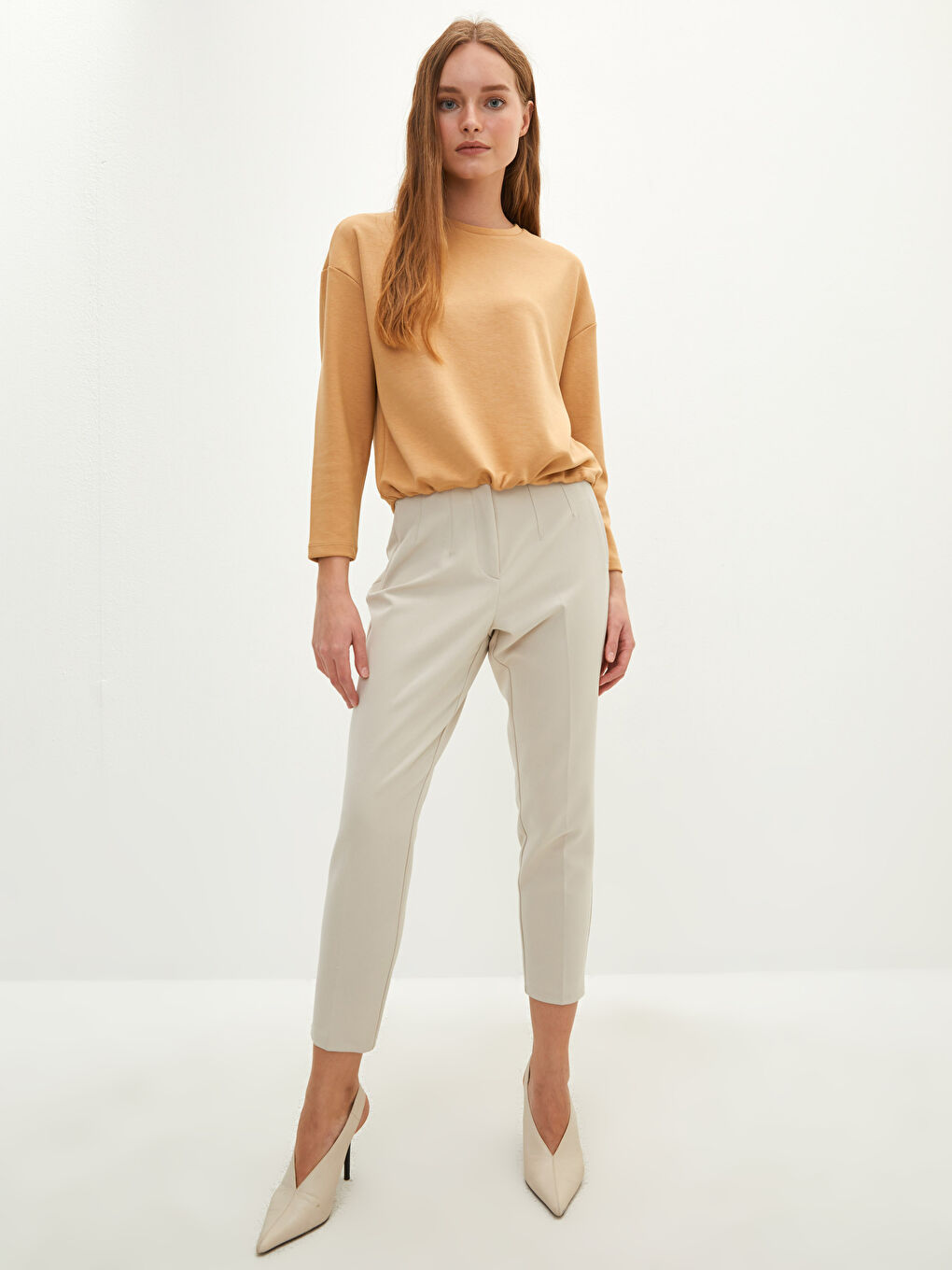 Bej Bisiklet Yaka Düz Uzun Kollu Kadın Tişört-2