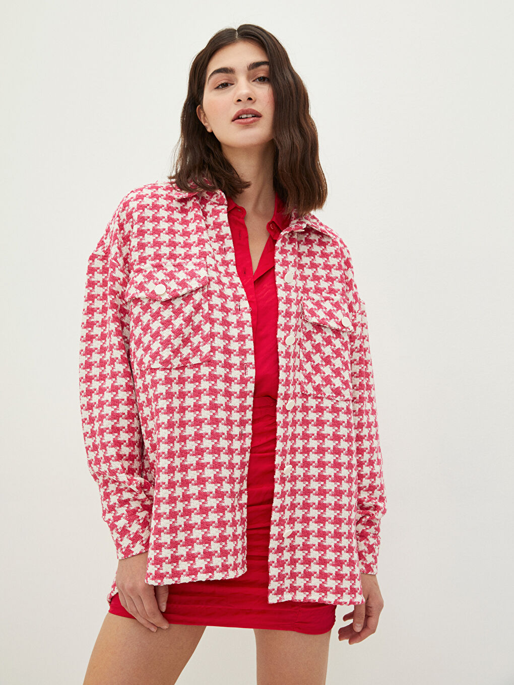 Jakna sa kragnom, šarenim uzorkom i dugim rukavima za žene-1