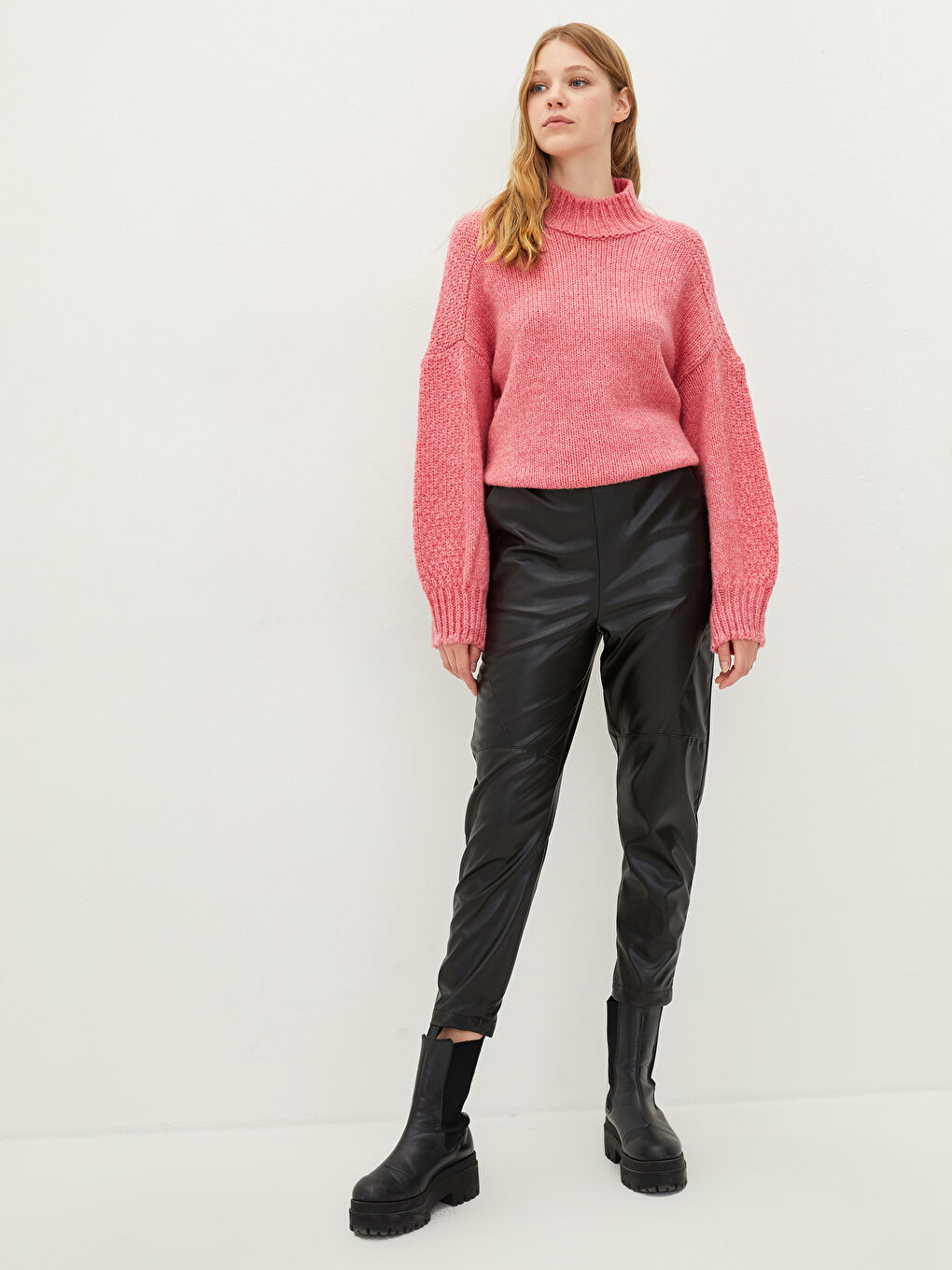 Pantalon à Taille Élastique Coupe Droite Standard pour Femmes-1