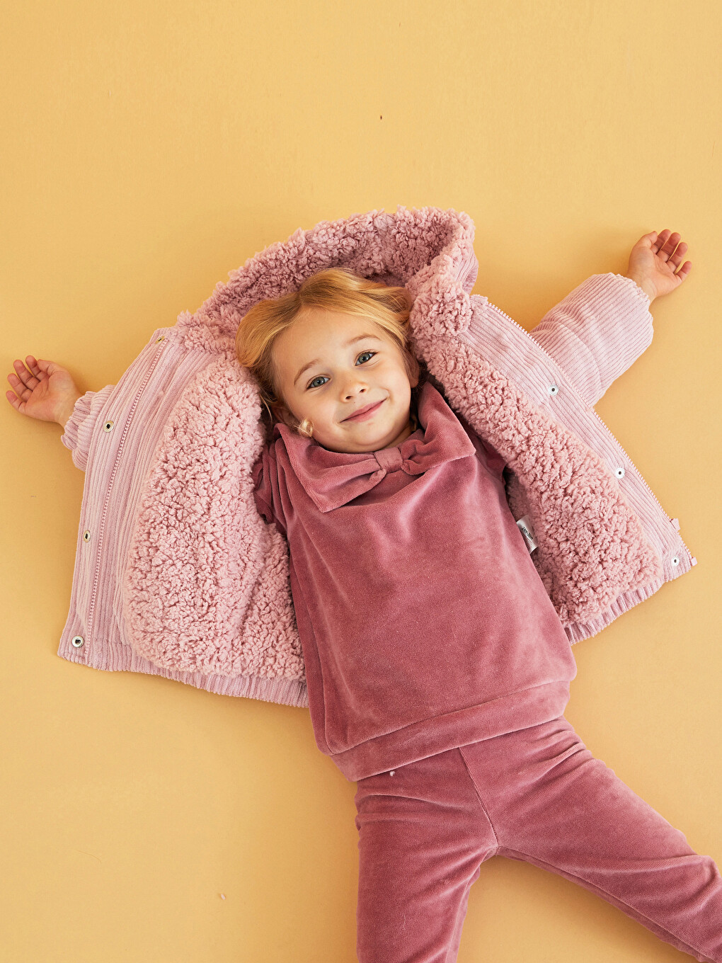 Bebe Collar Long Sleeve Basic Velvet Baby Girl Sweatshirt and Leggings 2-Pack Set-3