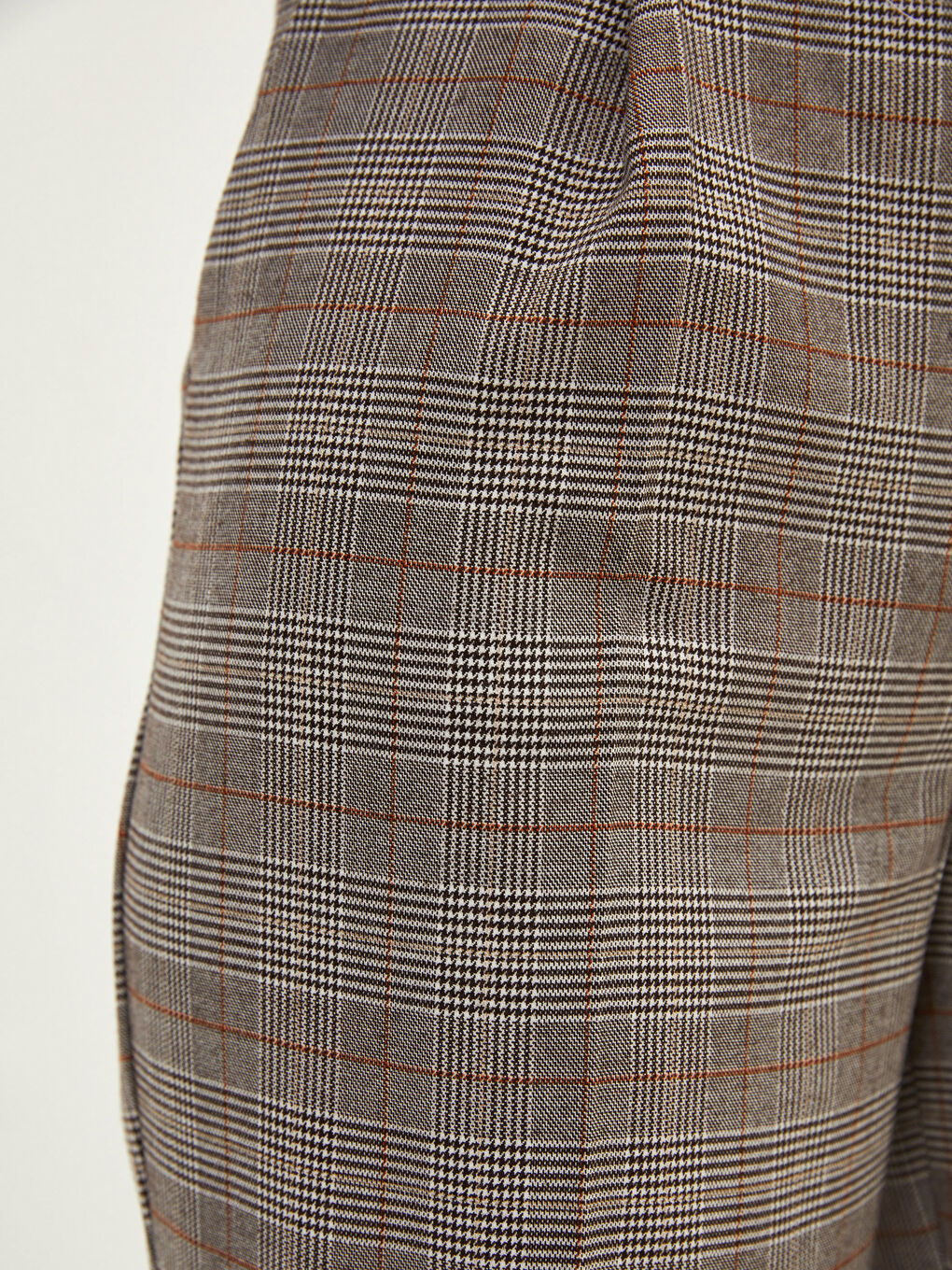 Bej Rahat Kalıp Ekose Geniş Paça Kadın Pantolon-3