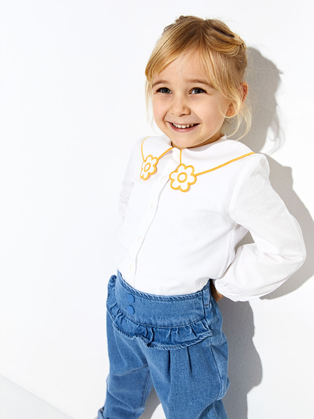 Ekru Uzun Kollu Nakış Detaylı Pamuklu Kız Bebek Gömlek