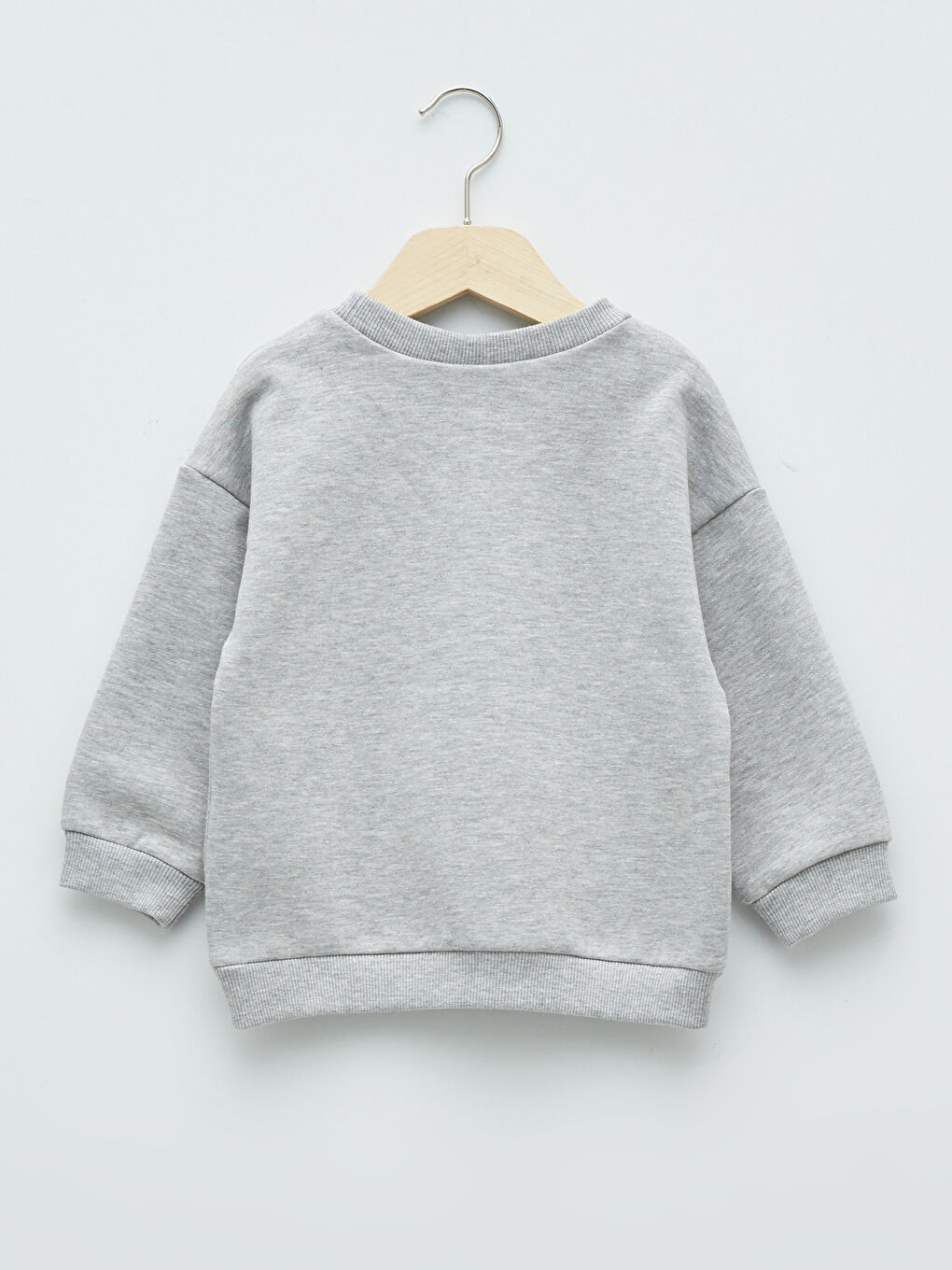 LCW baby Sweat-shirt Bébé Garçon Imprimé Winnie l'Ourson à Manches Longues et Col Rond 2 Pièces -W1K250Z1-LTQ