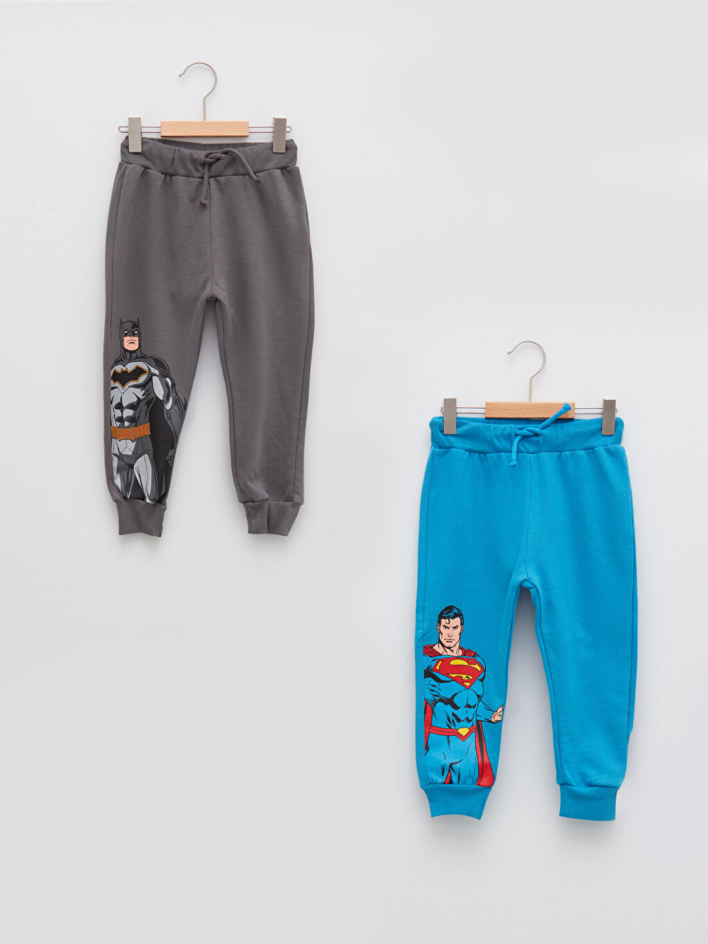 LCW baby Elastic Waist Batman and Superman Printed Baby Boy Tracksuit Bottom 2 Pack -W1K254Z1-H5T