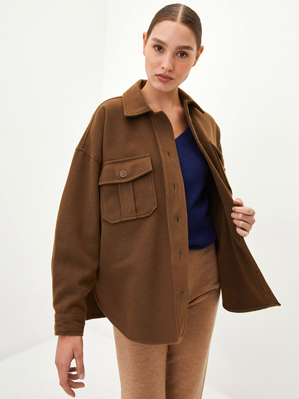 Natuvera Hemdkragen Gerade Langarm Taschen Detailierte Damen Hemdjacke -W1K262Z8-L0D