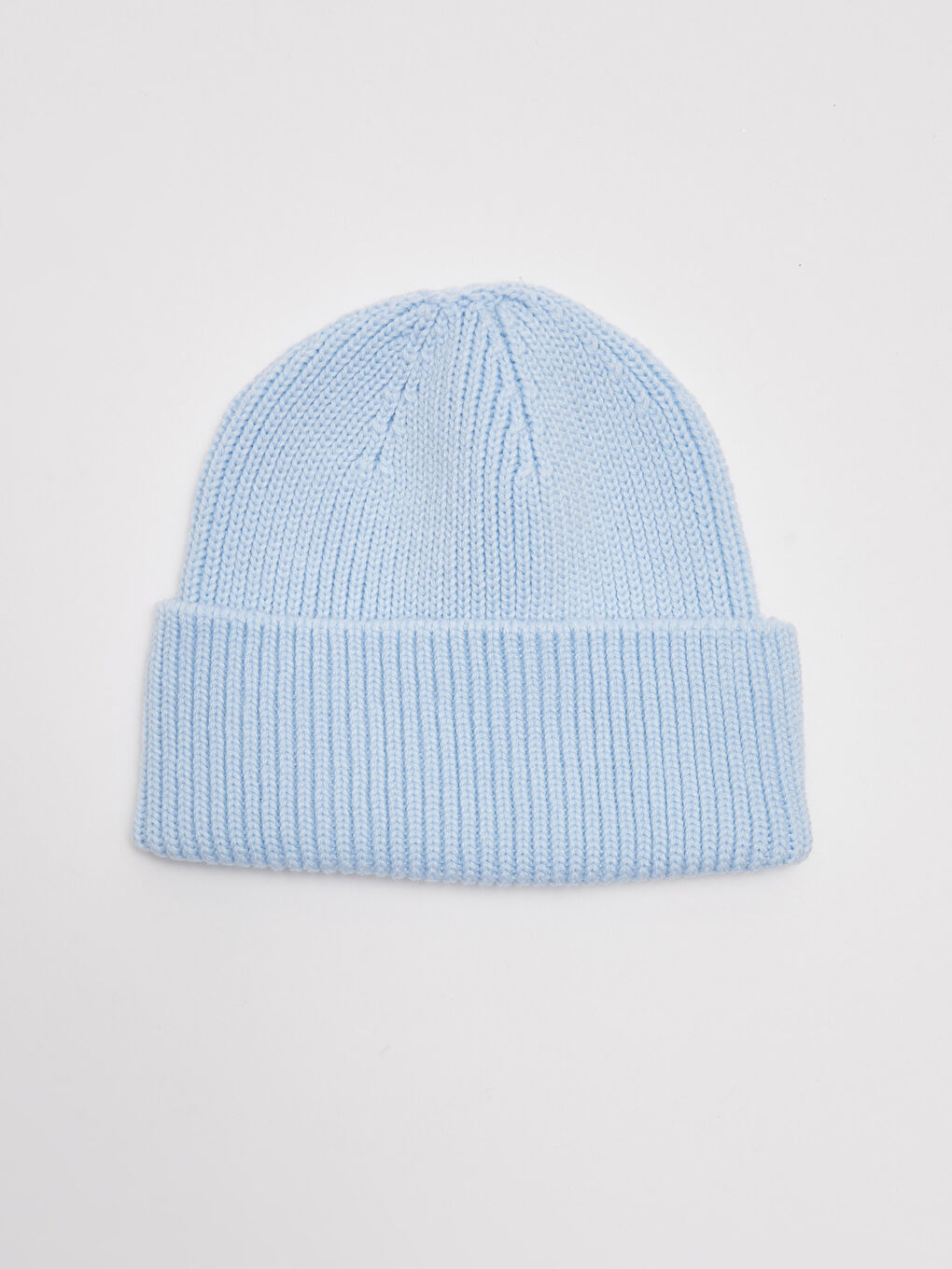 Әйелдерге арналған трикотаж бини шапкасы