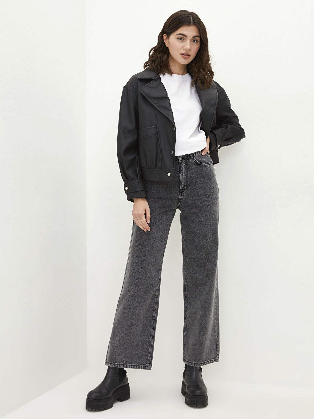 Blugi Rodeo Pentru Femei Cu Talie Înaltă, Croială Largă și Buzunare