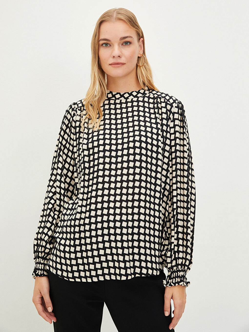 Blouse Pour Femmes À Manches Longues En Viscose Imprimée À Col Rond-1