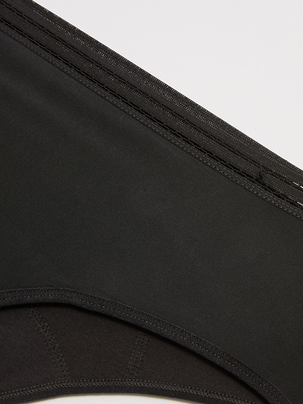 تفاصيل تطريز كلاسيكية كلوتات للدورة الشهرية-4