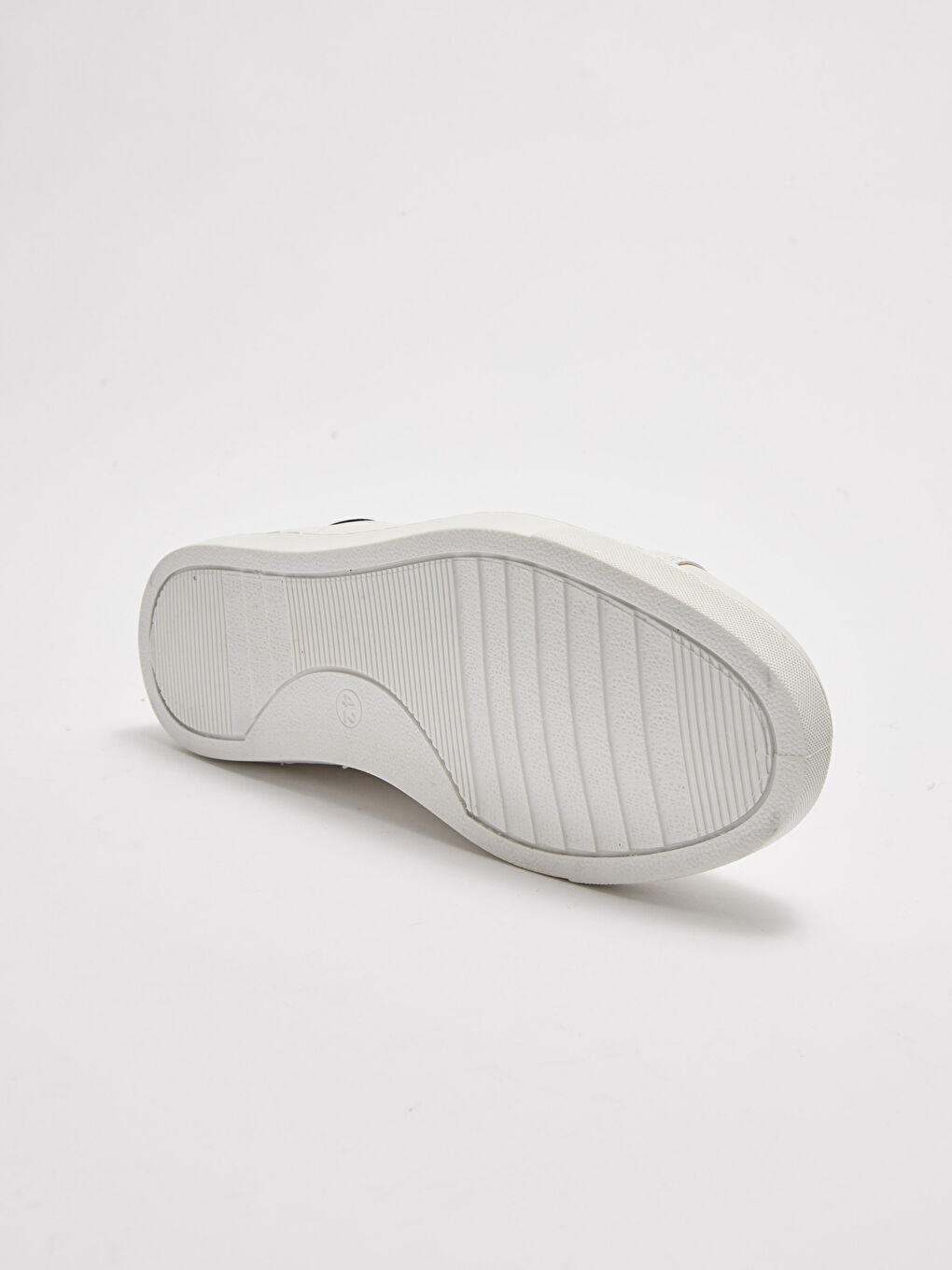 Beyaz Bağcıklı Erkek Spor Ayakkabı-3