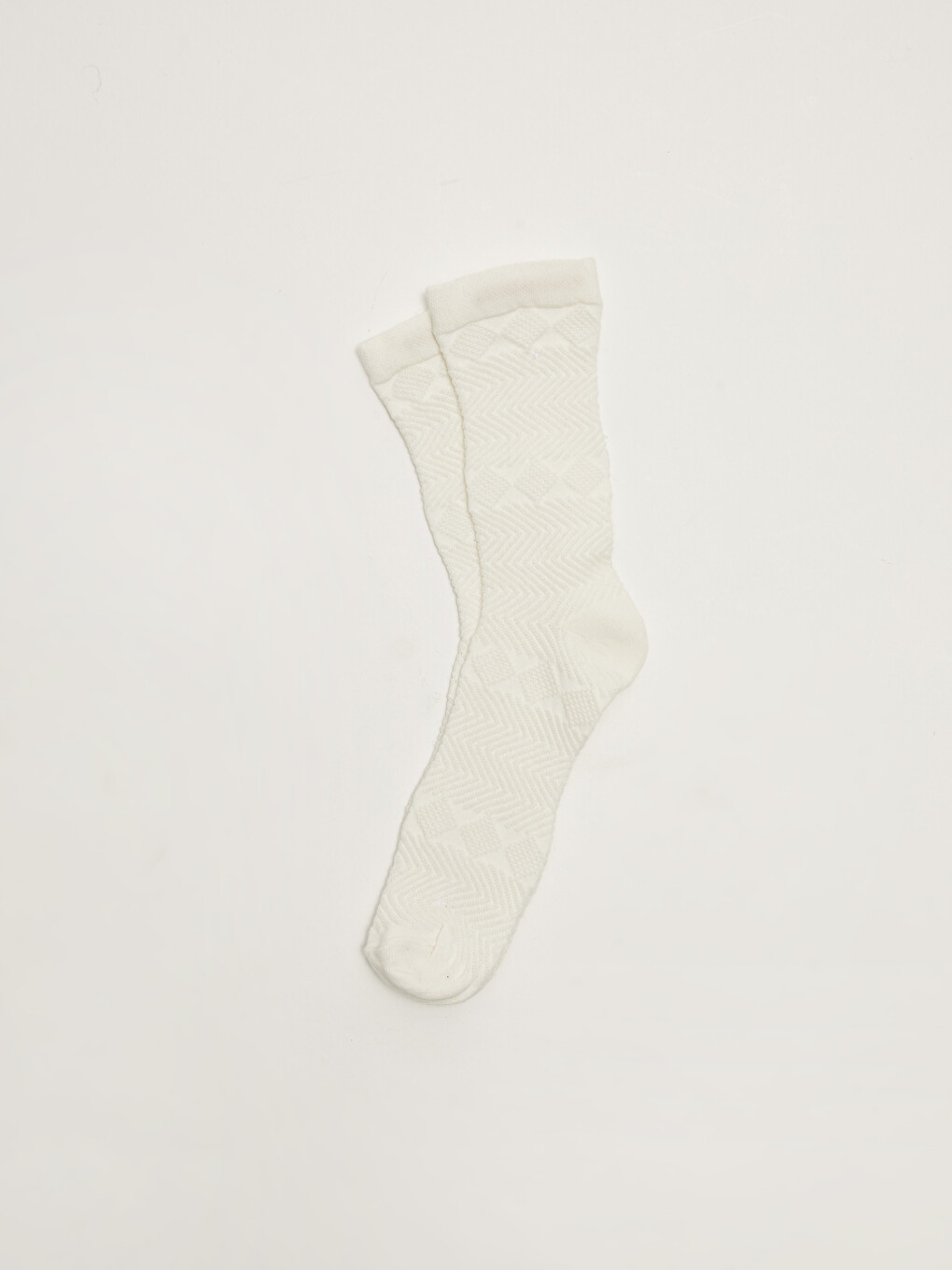 Self-Patterned Women's Ankle Socks