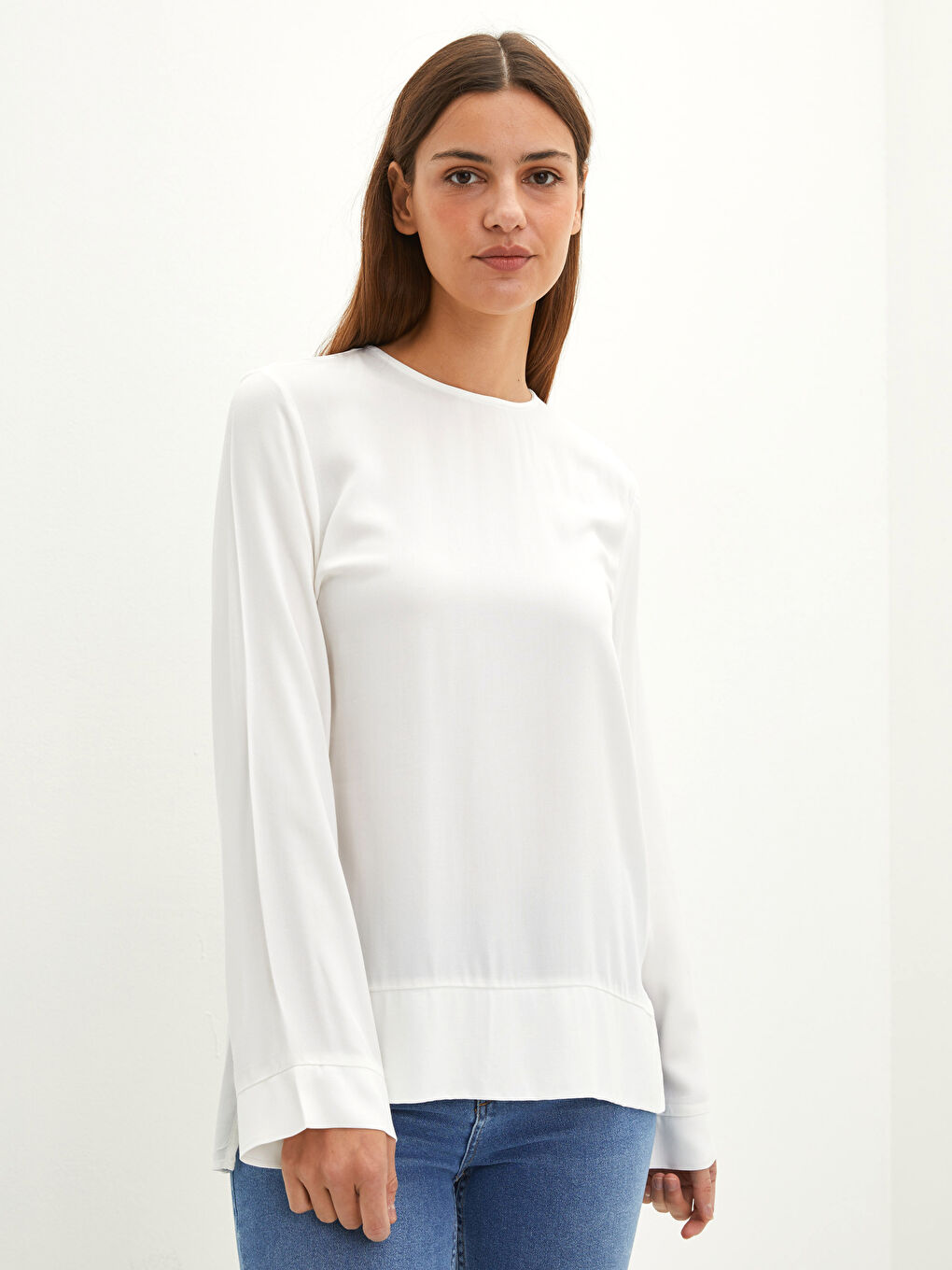 Ekru Bisiklet Yaka Düz Uzun Kollu Viskon Kadın Bluz