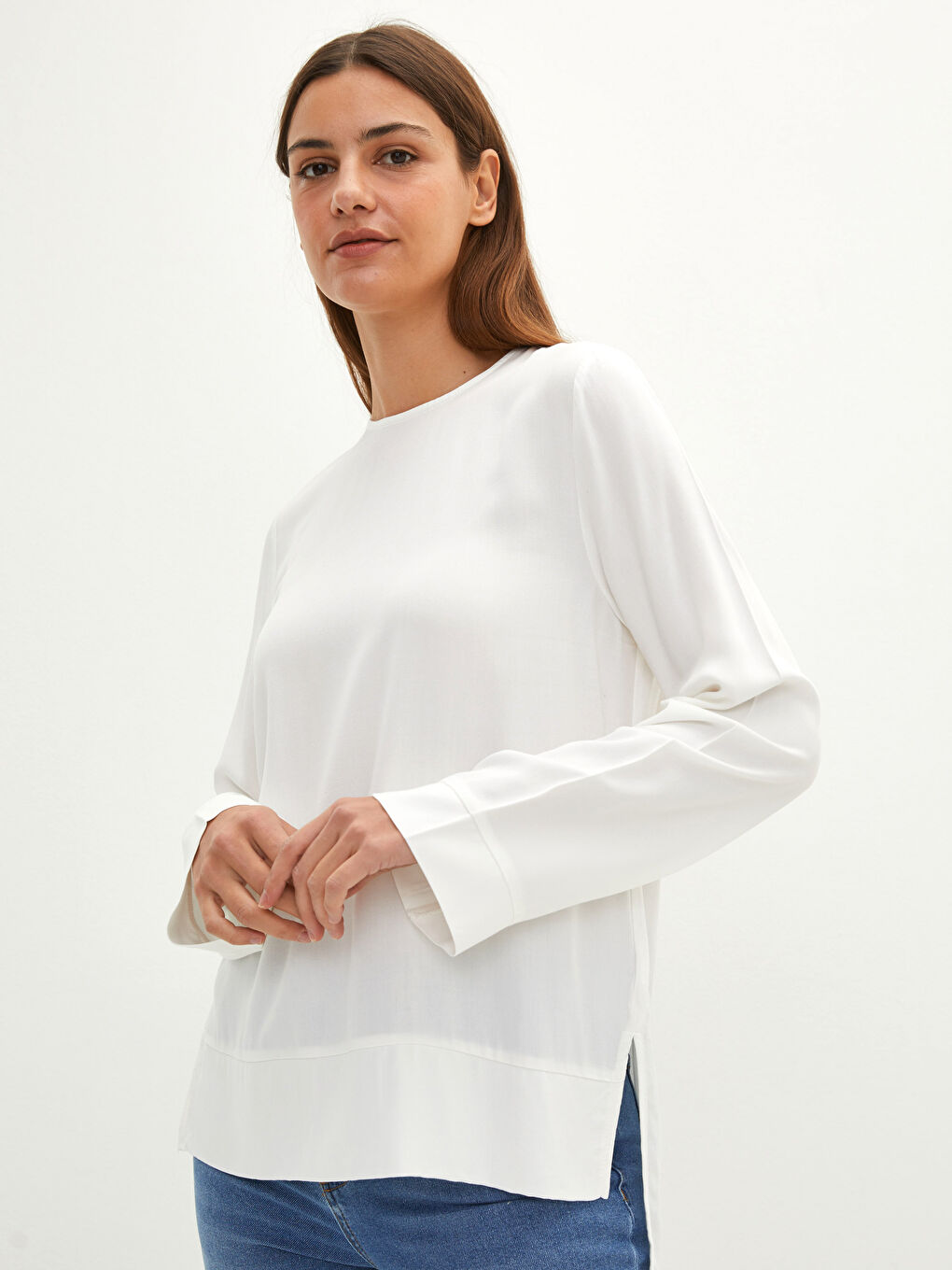 Ekru Bisiklet Yaka Düz Uzun Kollu Viskon Kadın Bluz-1