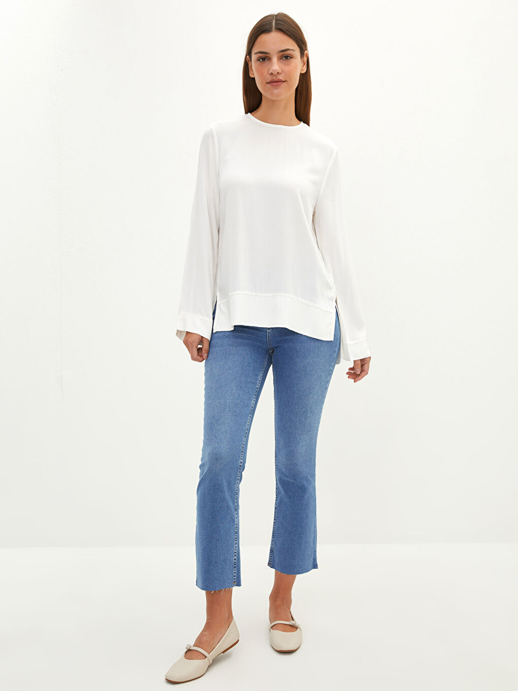 Ekru Bisiklet Yaka Düz Uzun Kollu Viskon Kadın Bluz-2