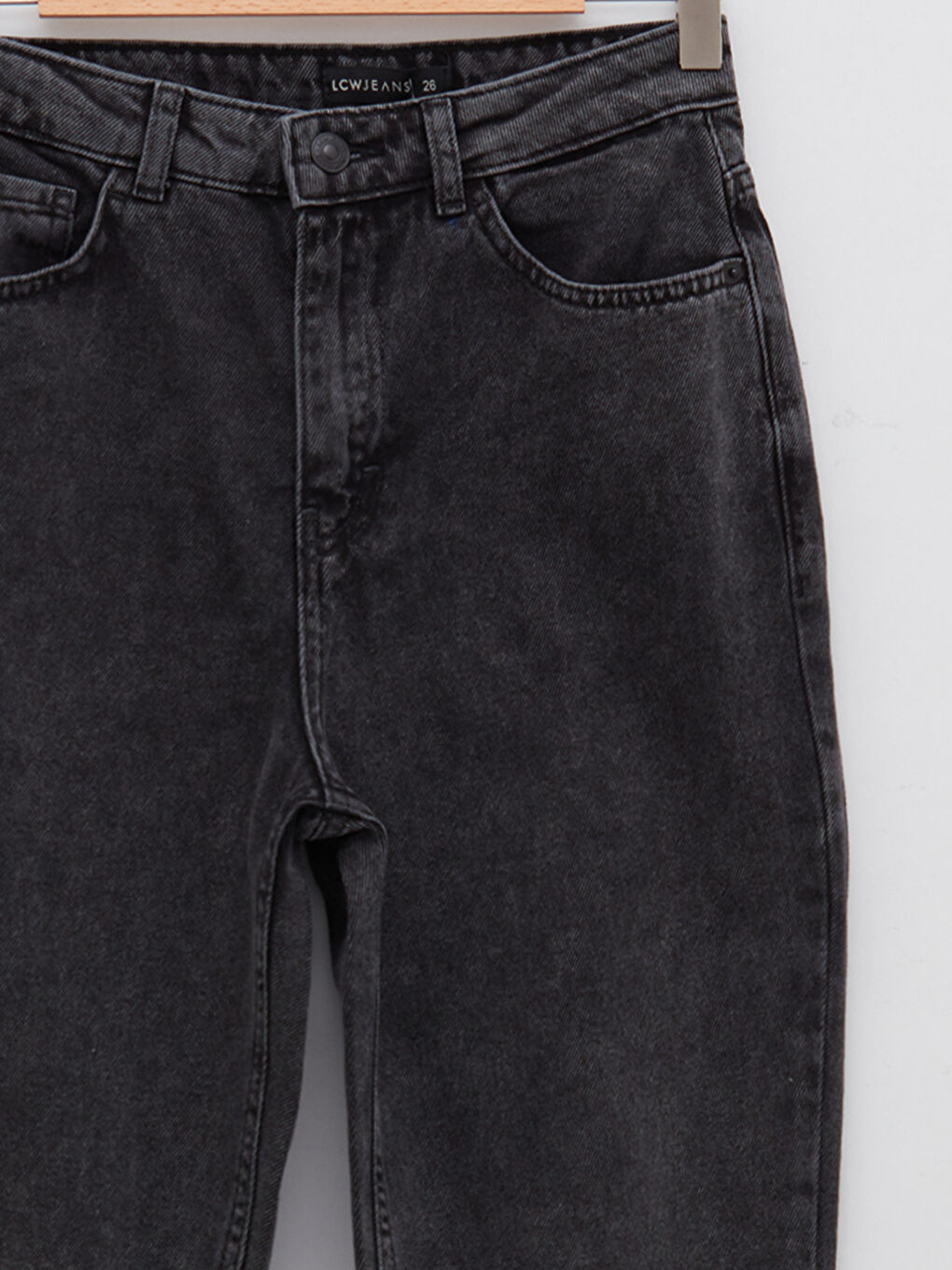 LCW Jeans Jean en Denim Rodeo Taille Haute Coupe Maman Détail Poches pour Femmes -W1K644Z8-GRD