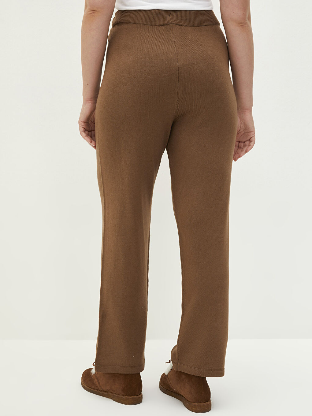 Women's Large Size Elastic Waist Straight Knitwear Trousers-4