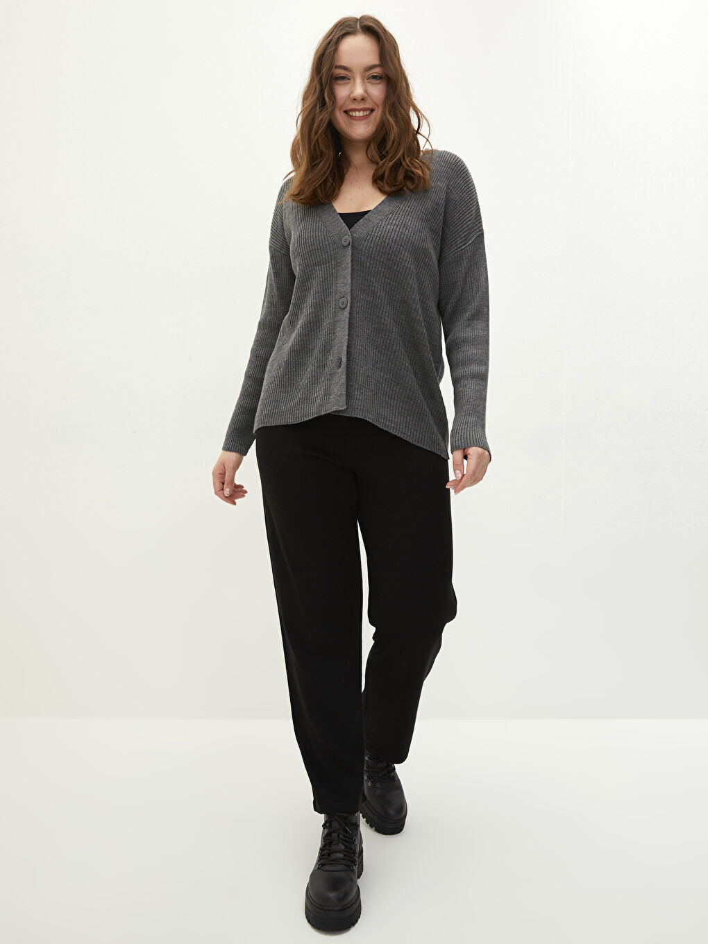 Cardigan en Tricot à Encolure en V, Coupe Droite, Manches Longues pour Femmes Grande Taille-2