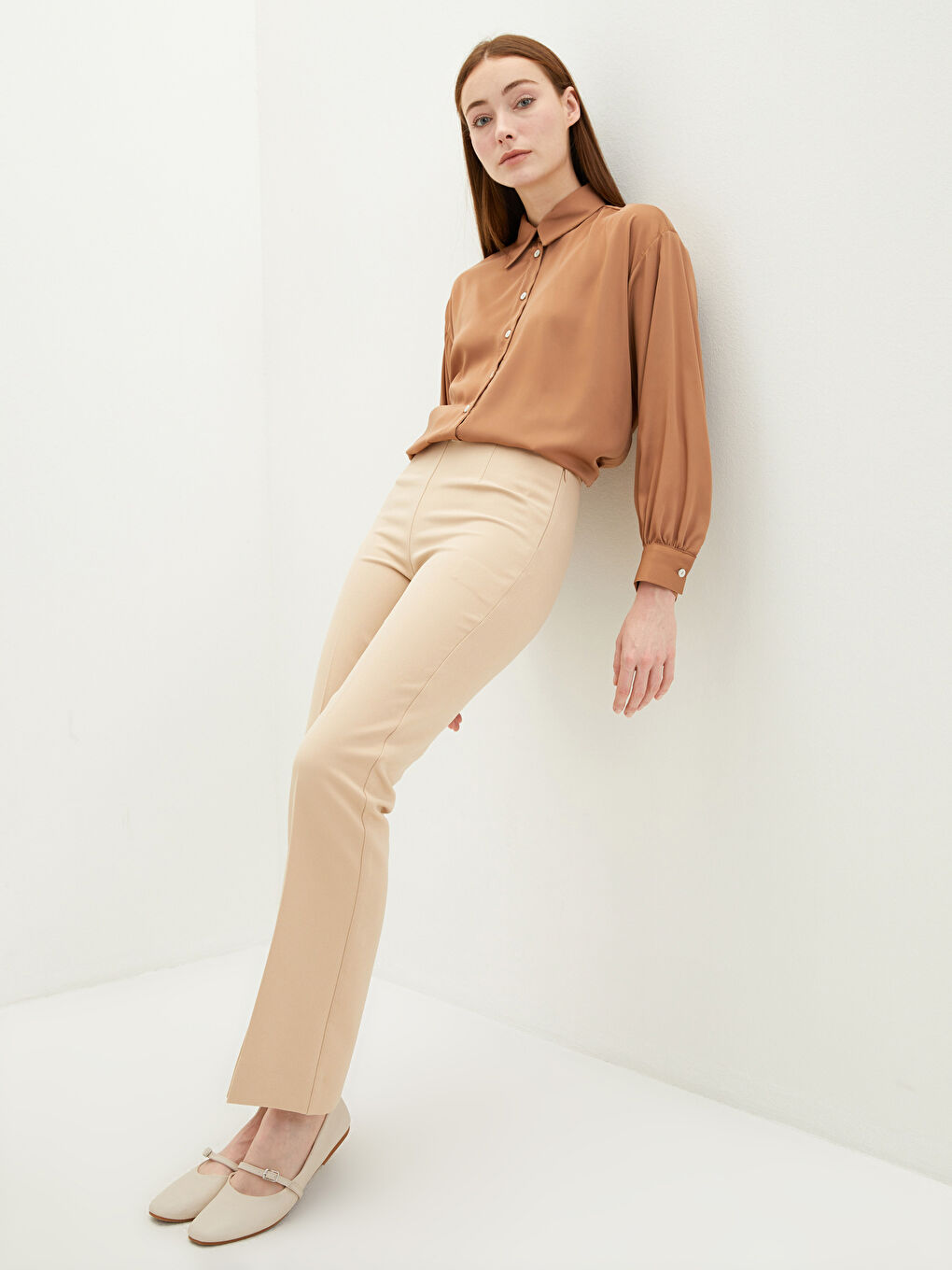 Kahverengi Rahat Kalıp Düz Geniş Paça Kadın Pantolon