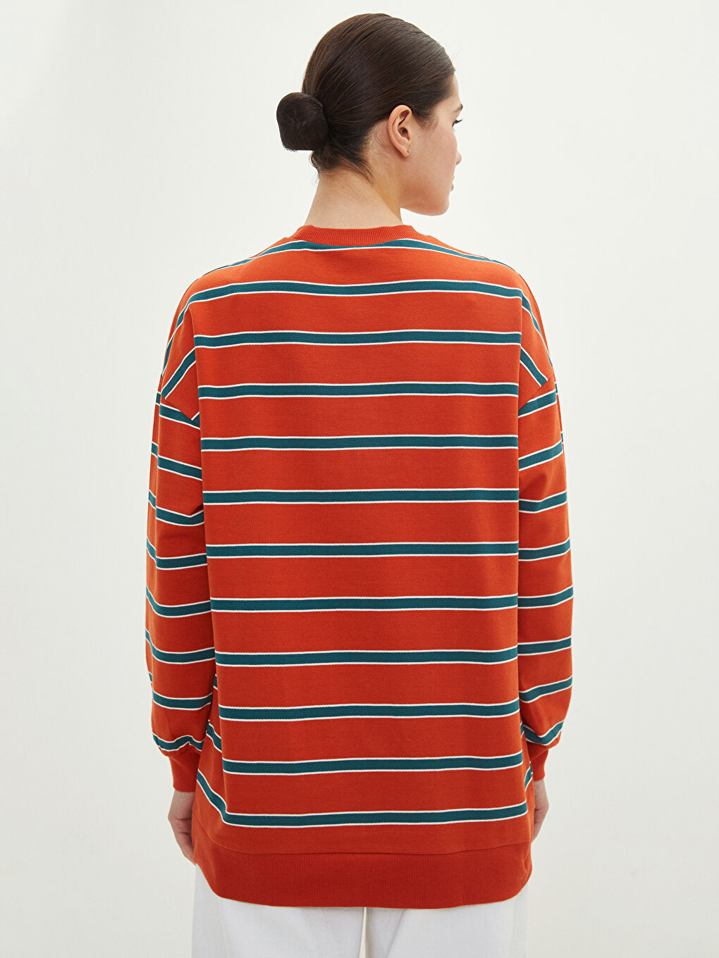 LCW Modest Crew Neck Striped Long Sleeve Oversize Cotton Women's Sweatshirt Tunic -W1K719Z8-RWW