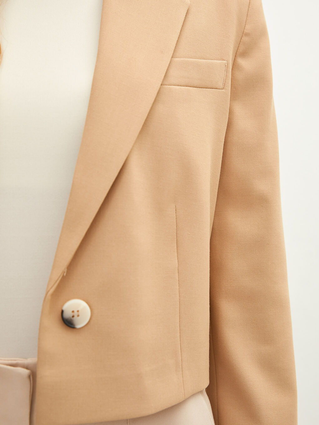 Kahverengi Önden Düğme Kapamalı Düz Uzun Kollu Kadın Ceket-3